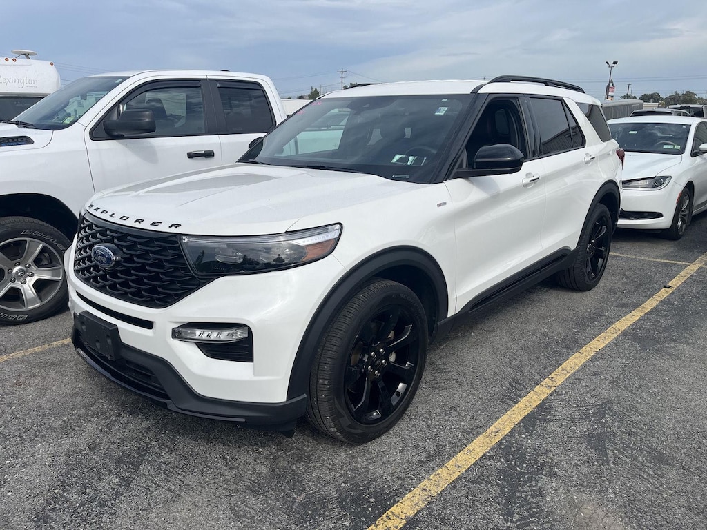 Used 2023 Ford Explorer ST-Line SUV