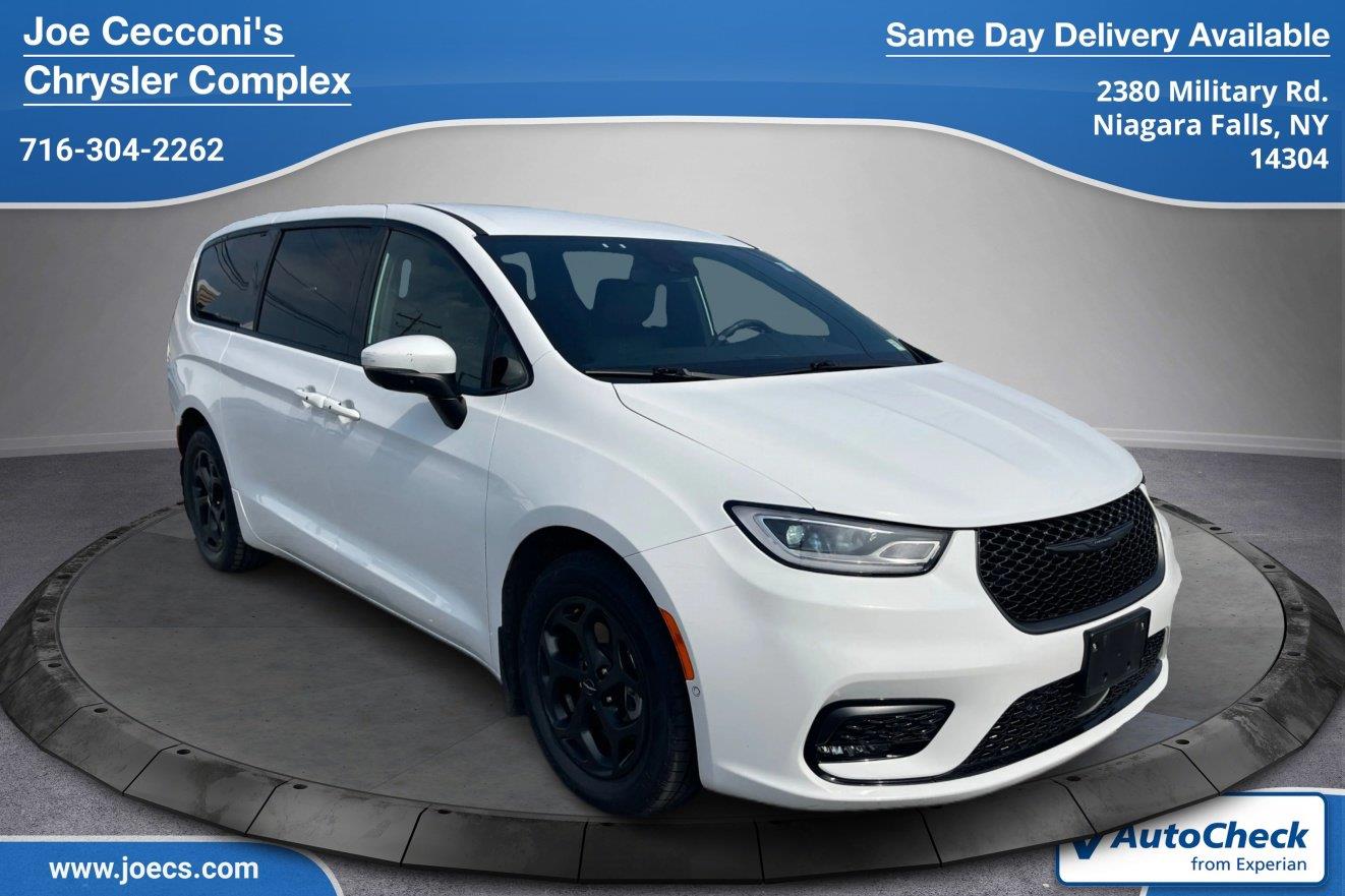 2023 Chrysler Pacifica Hybrid