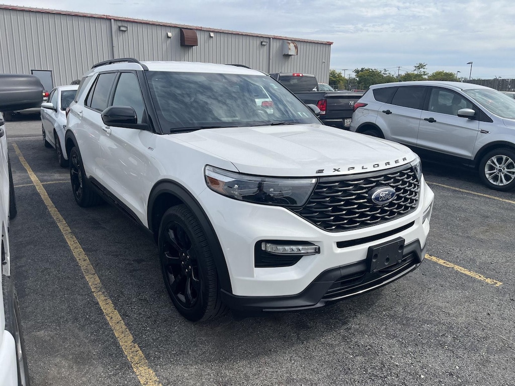 Used 2023 Ford Explorer ST-Line SUV