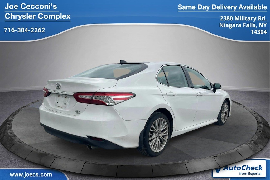 Used 2020 Toyota Camry XLE Sedan