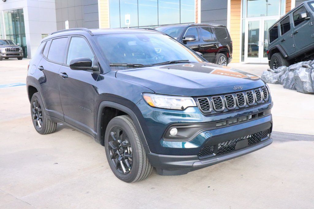 2026 Jeep Compass Latitude Altitude
