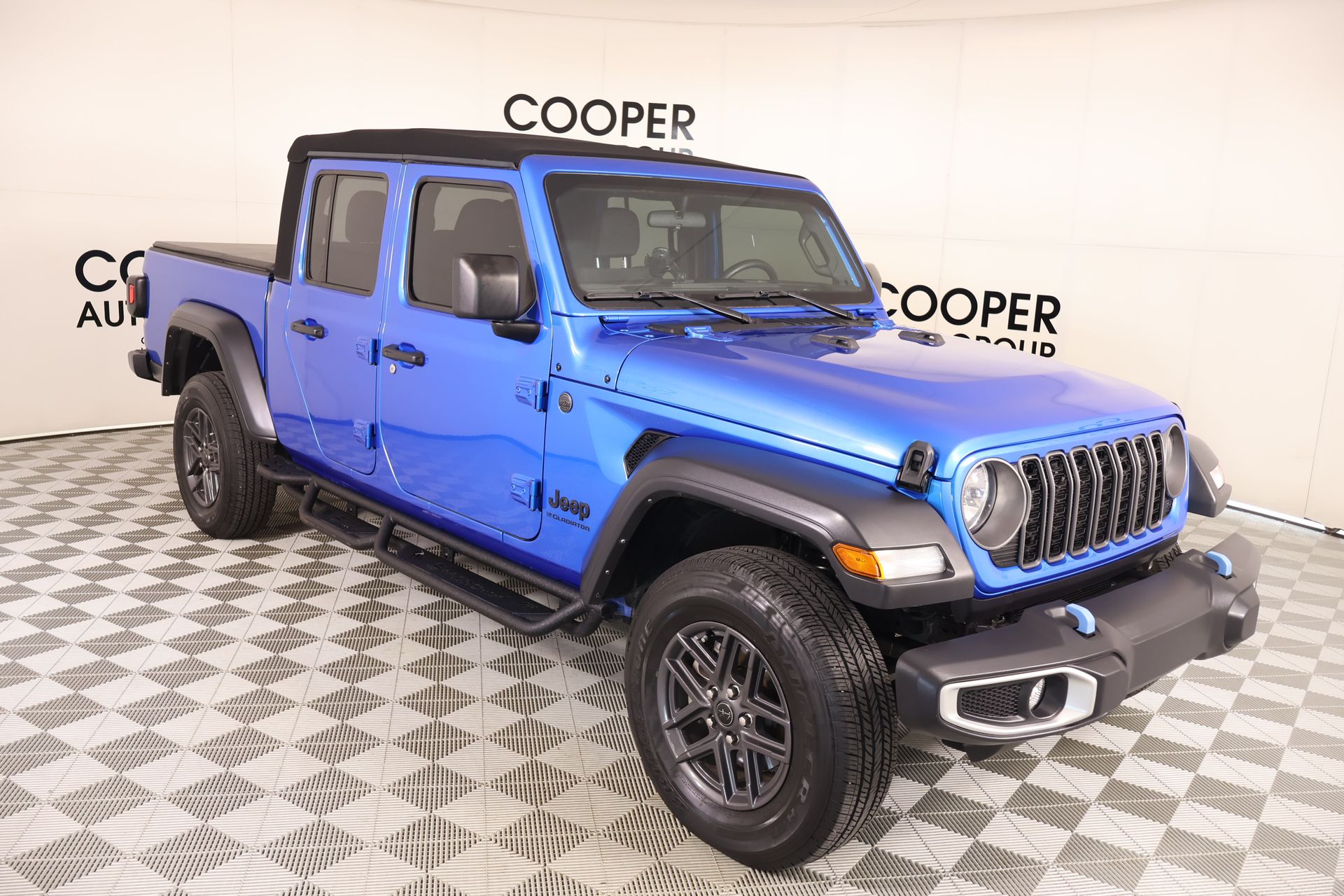 2024 Jeep Gladiator