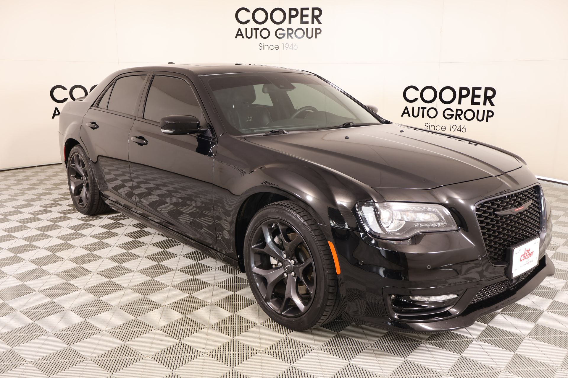 2023 Chrysler 300