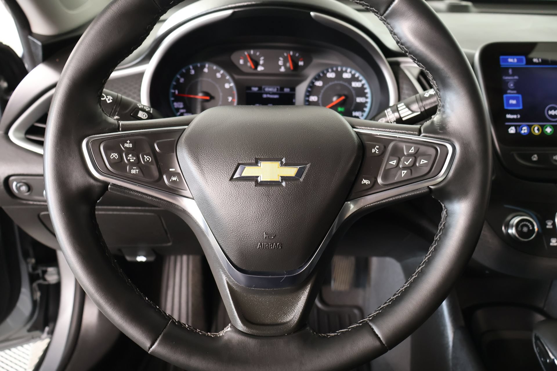 Used 2025 Chevrolet Malibu RS Car