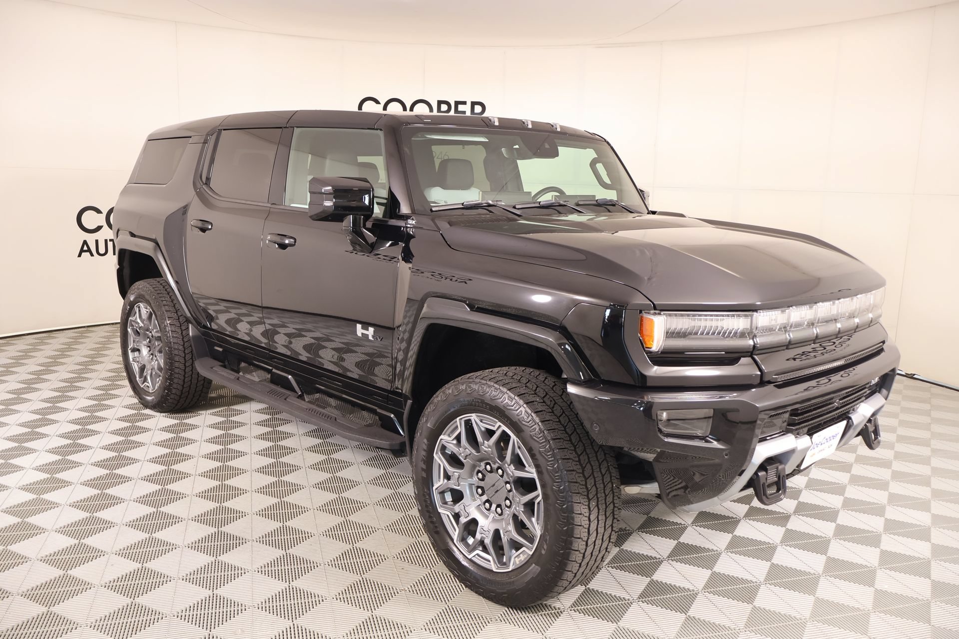 2025 GMC HUMMER EV
