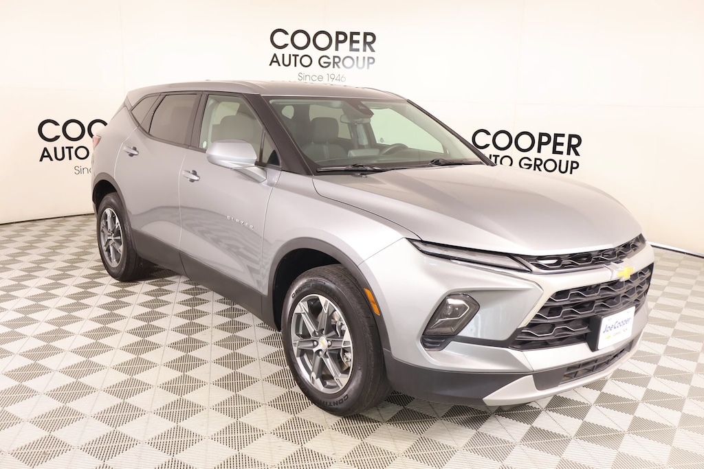Used 2025 Chevrolet Blazer 2LT SUV