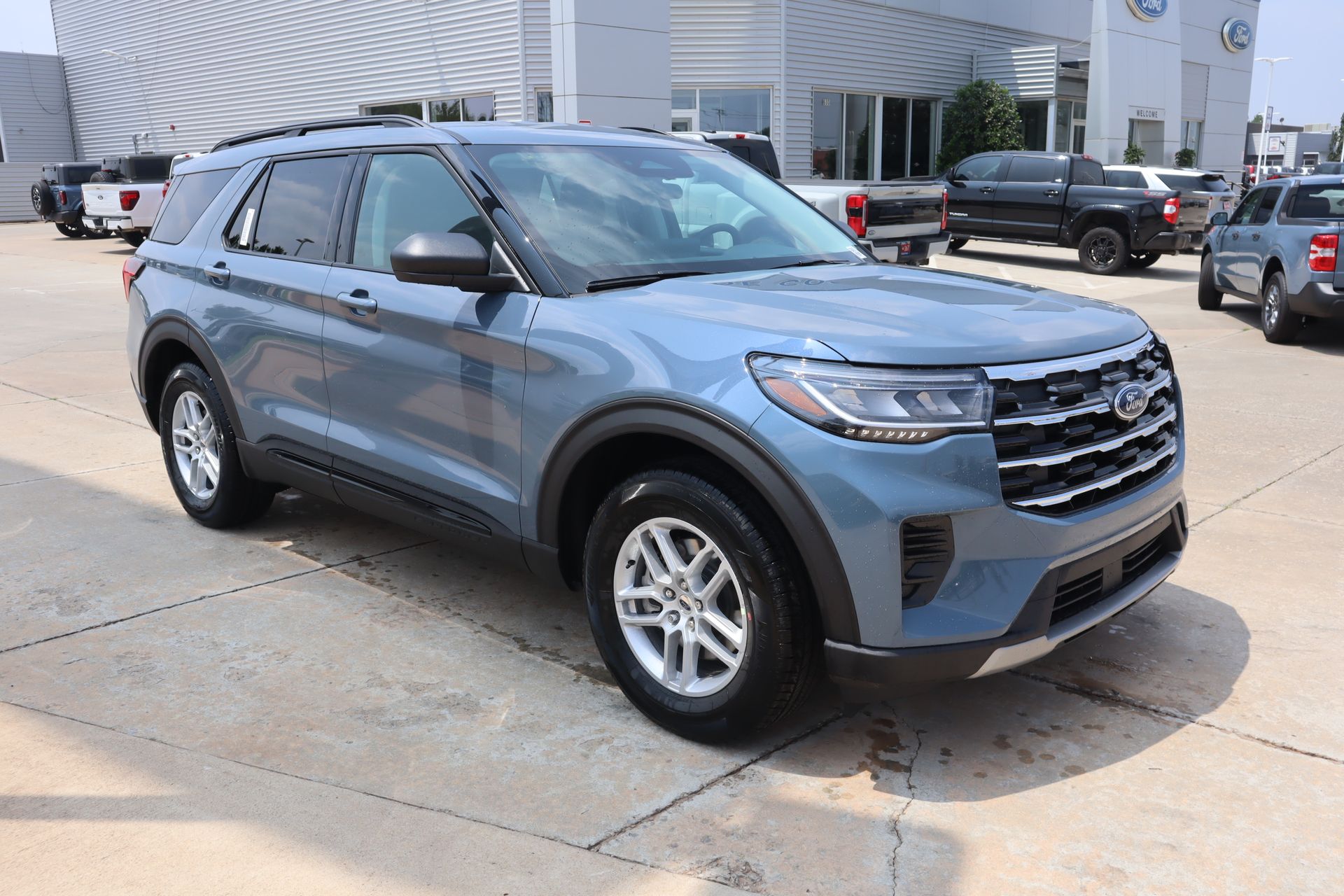 2026 Ford Explorer Active SUV