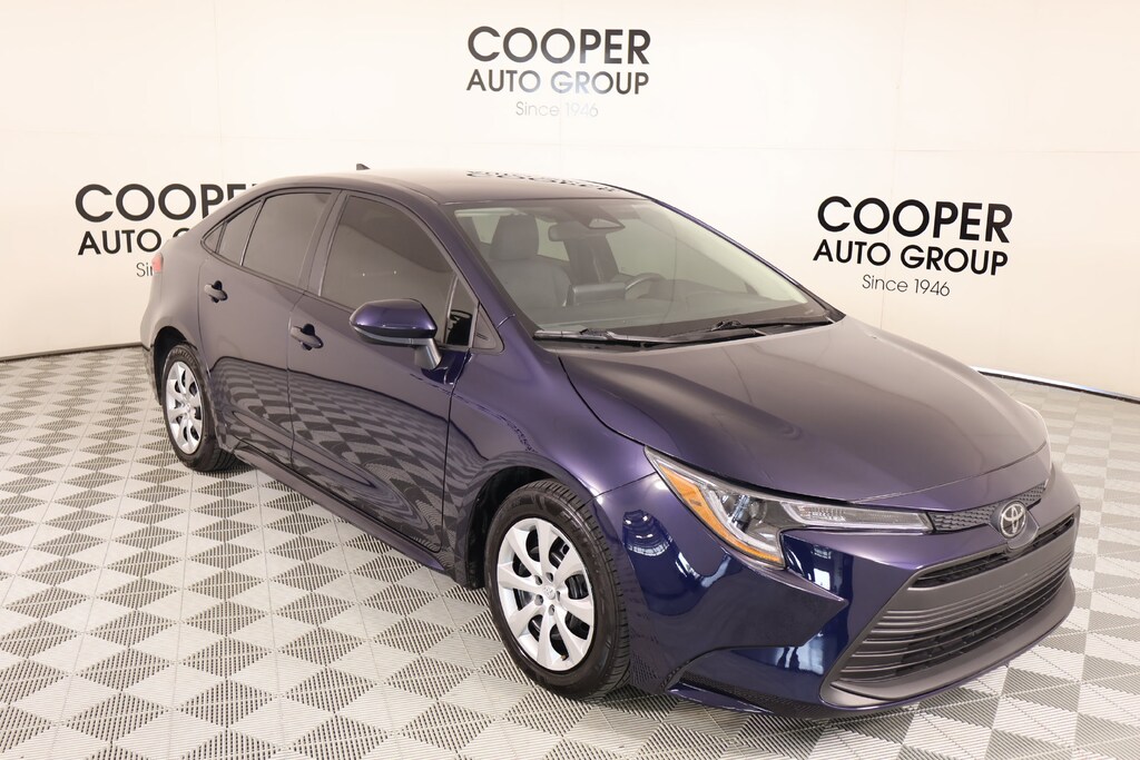 Certified 2025 Toyota Corolla LE Sedan
