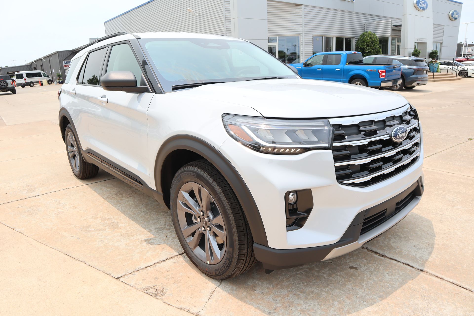 2026 Ford Explorer Active SUV