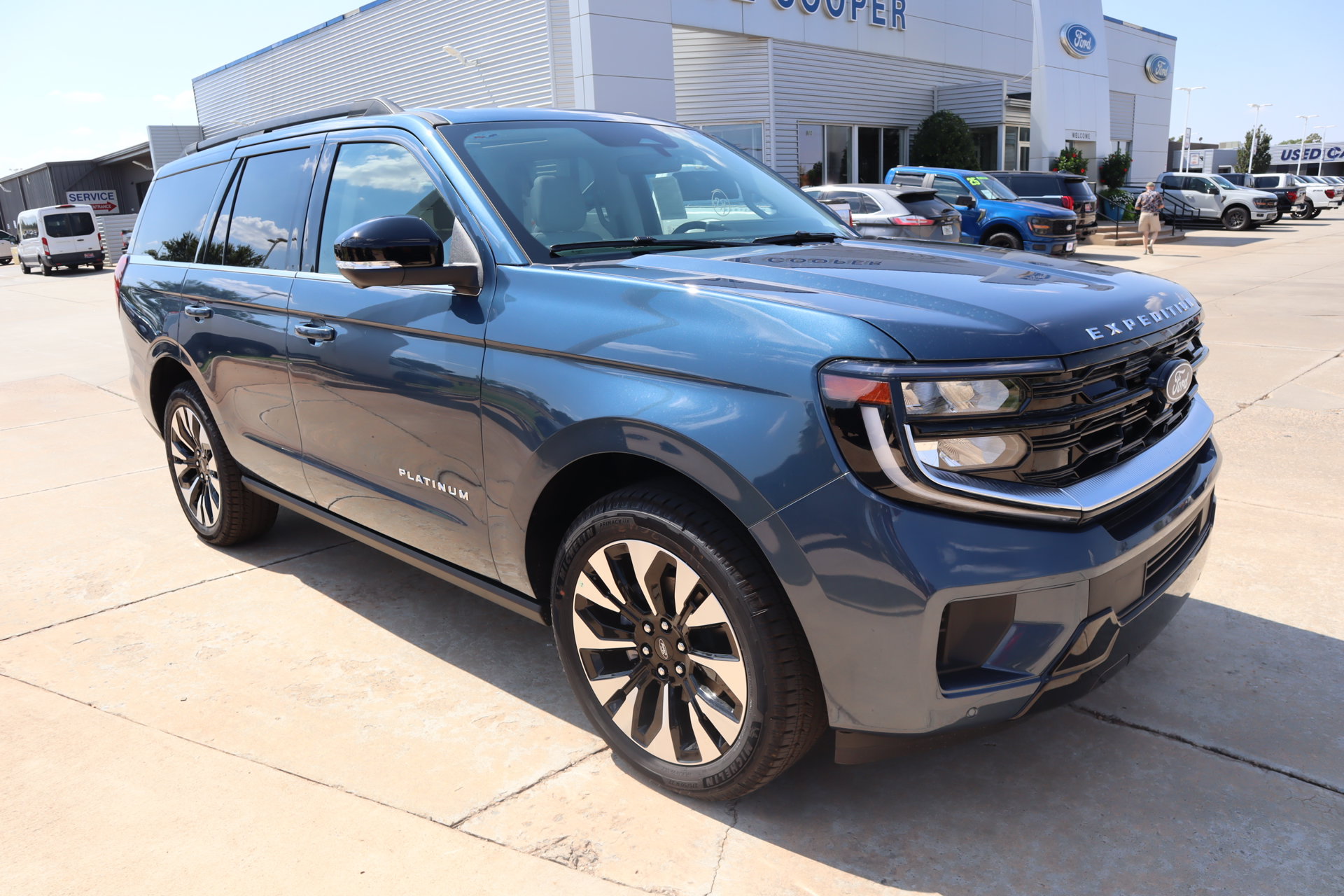2027 Ford Expedition Platinum SUV