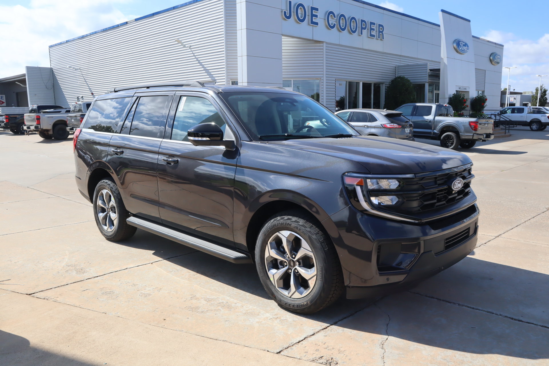 2027 Ford Expedition Active SUV