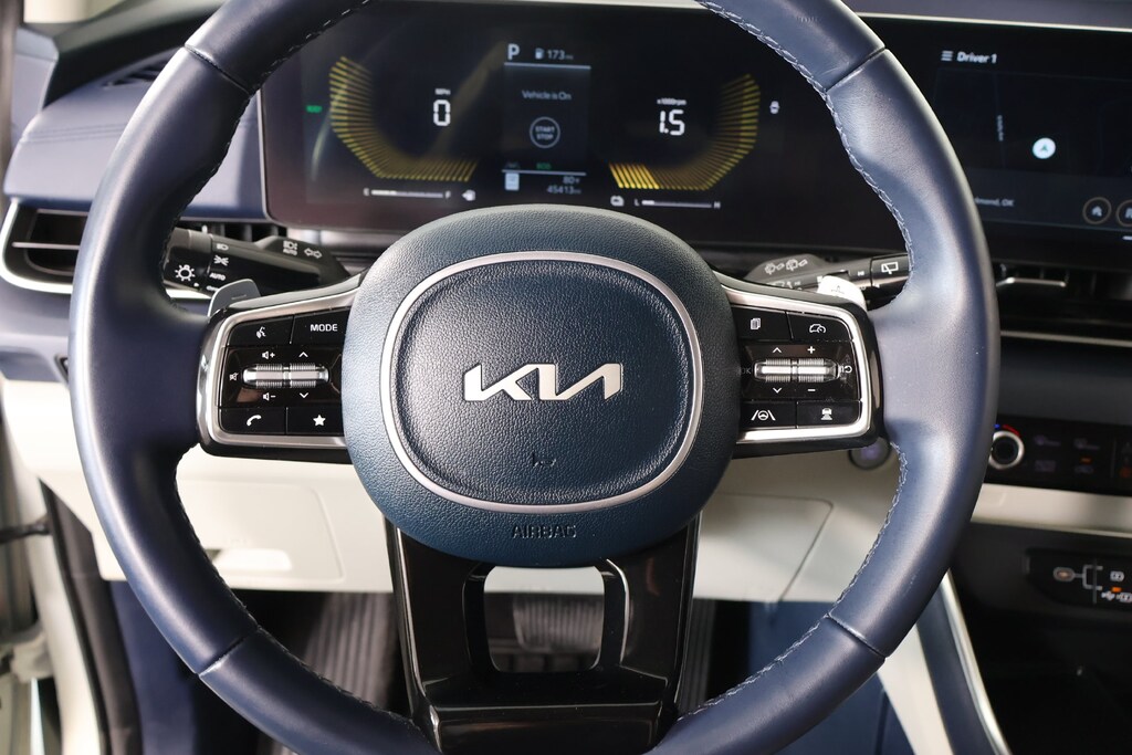 Certified 2025 Kia Carnival Hybrid EX Van Passenger Van