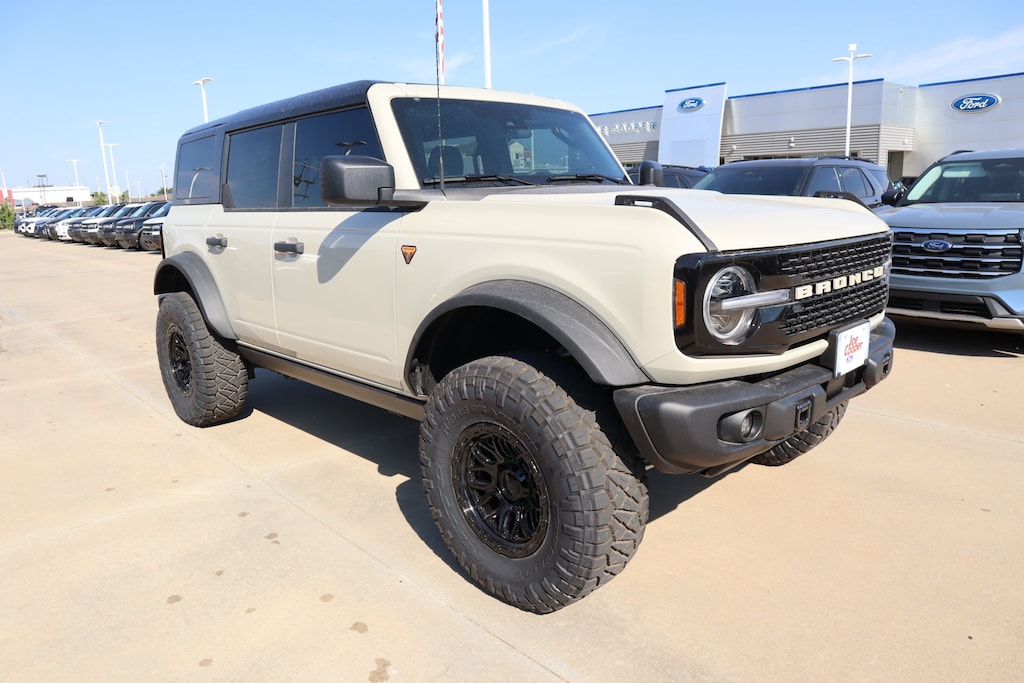 New 2026 Ford Bronco Badlands SUV
