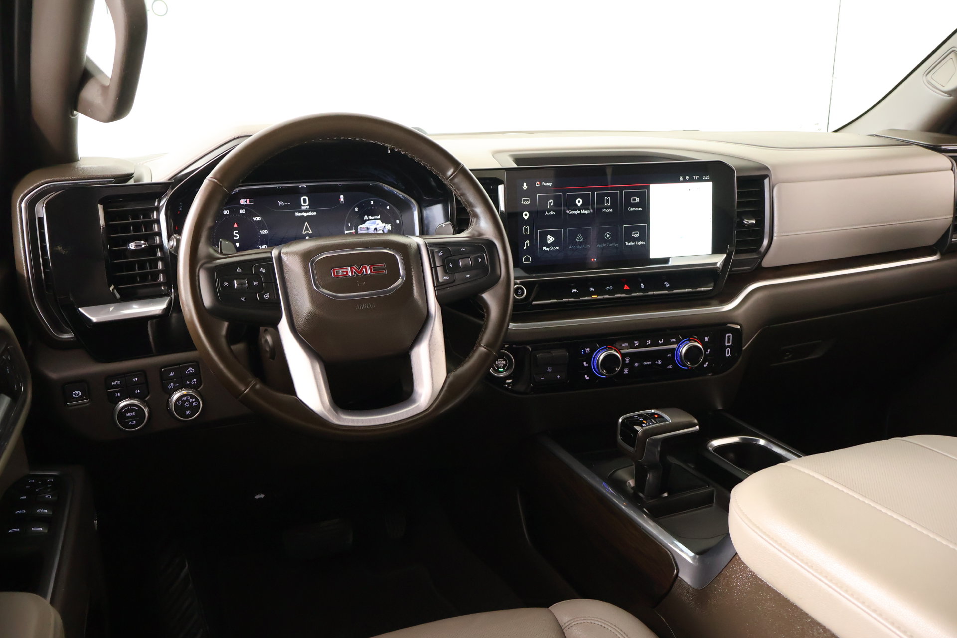 Used 2025 GMC Sierra 1500 SLT Truck Crew Cab
