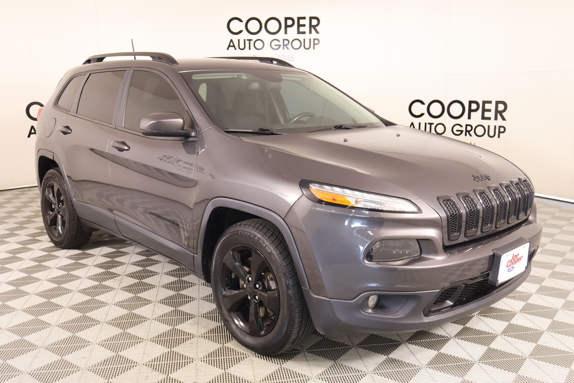 2016 Jeep Cherokee Altitude
