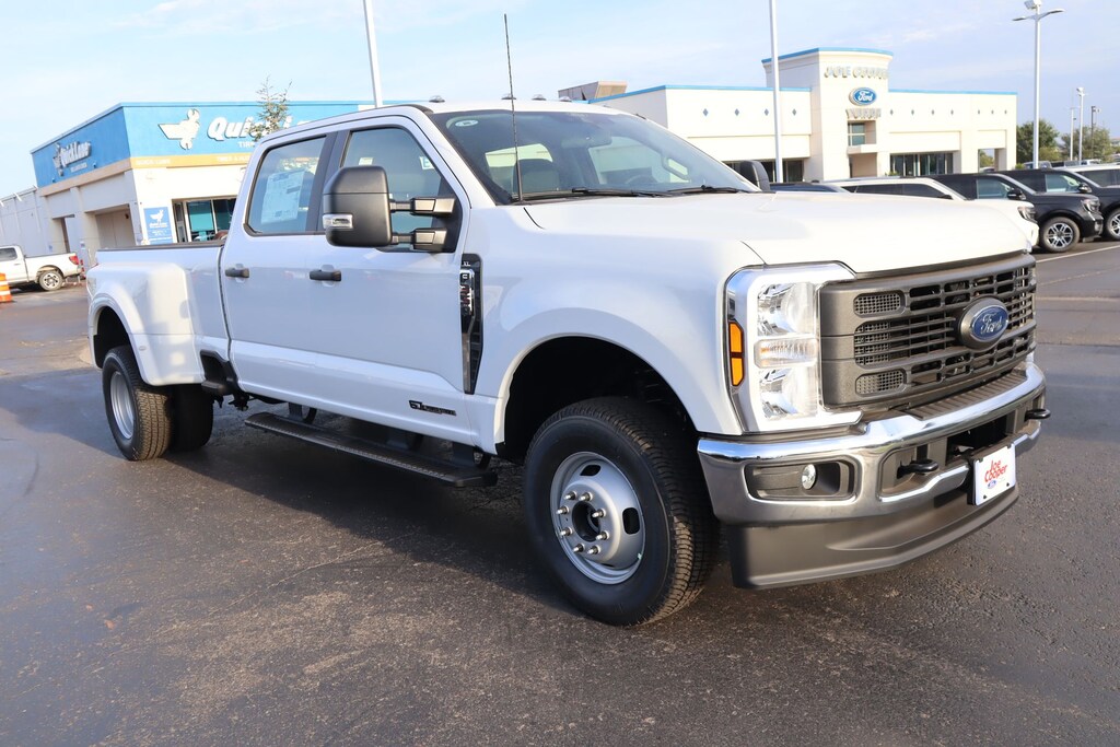 New 2026 Ford F-350 Truck Crew Cab