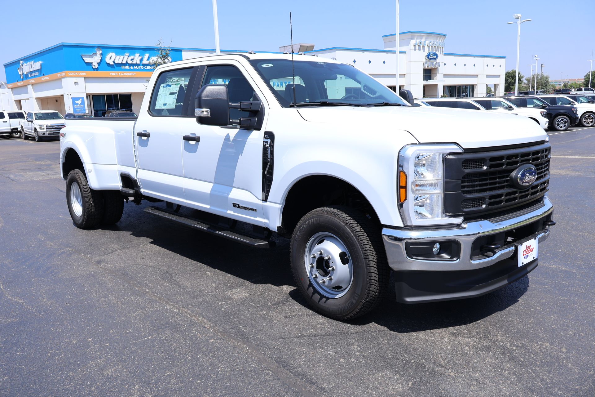  Ford F-350SD