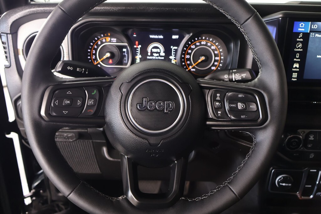 Certified 2025 Jeep Gladiator Sport Truck Crew Cab