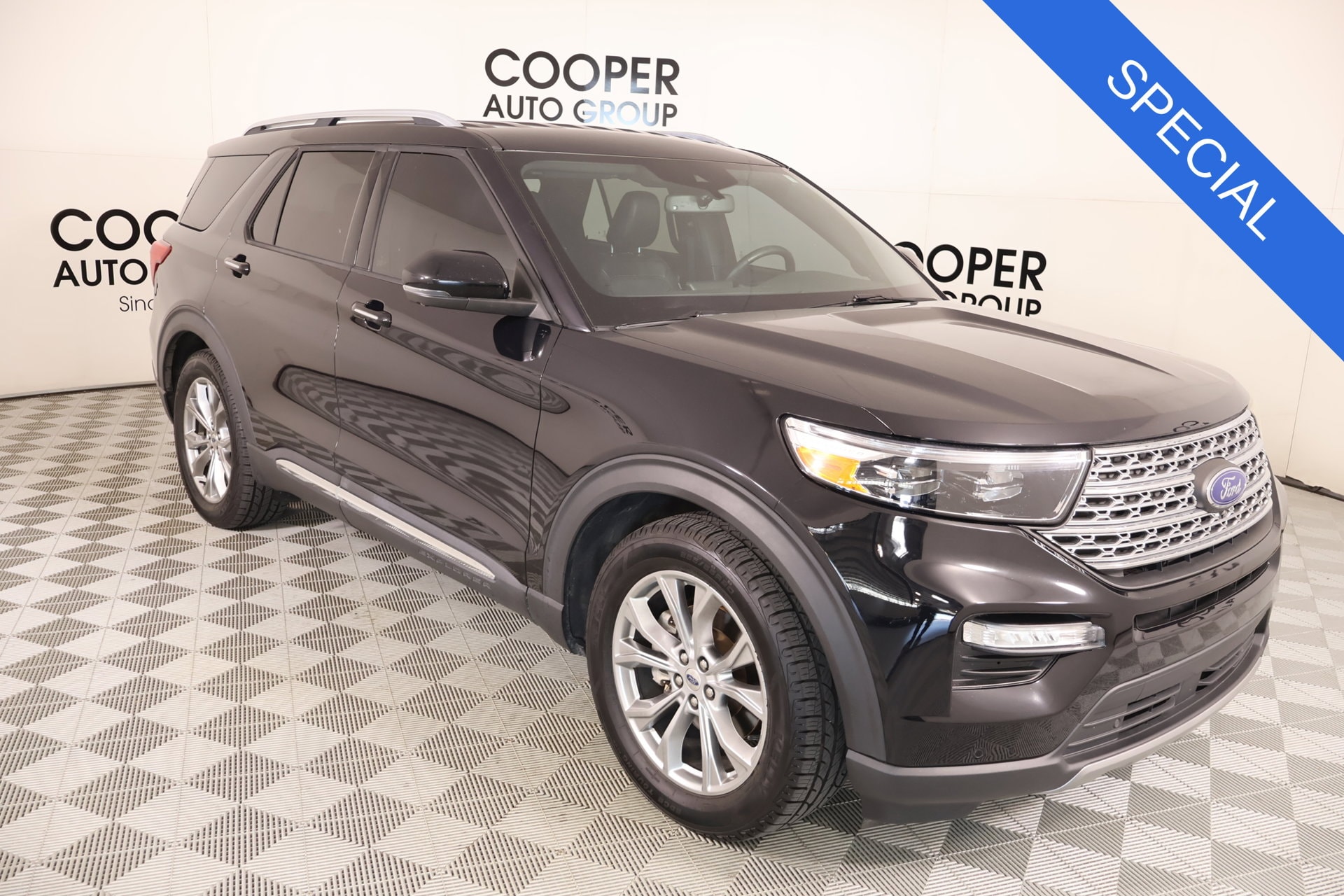 2020 Ford Explorer