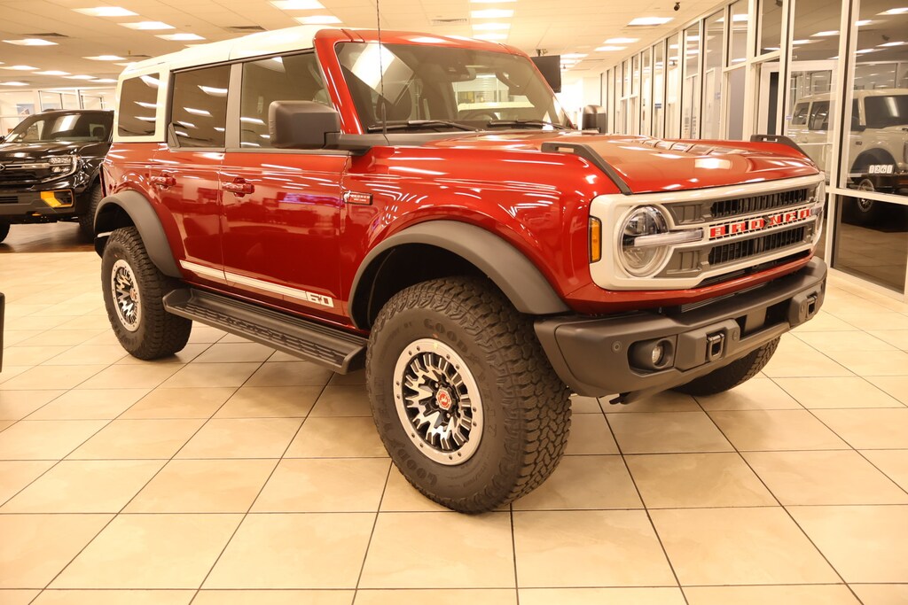 New 2026 Ford Bronco Outer Banks SUV