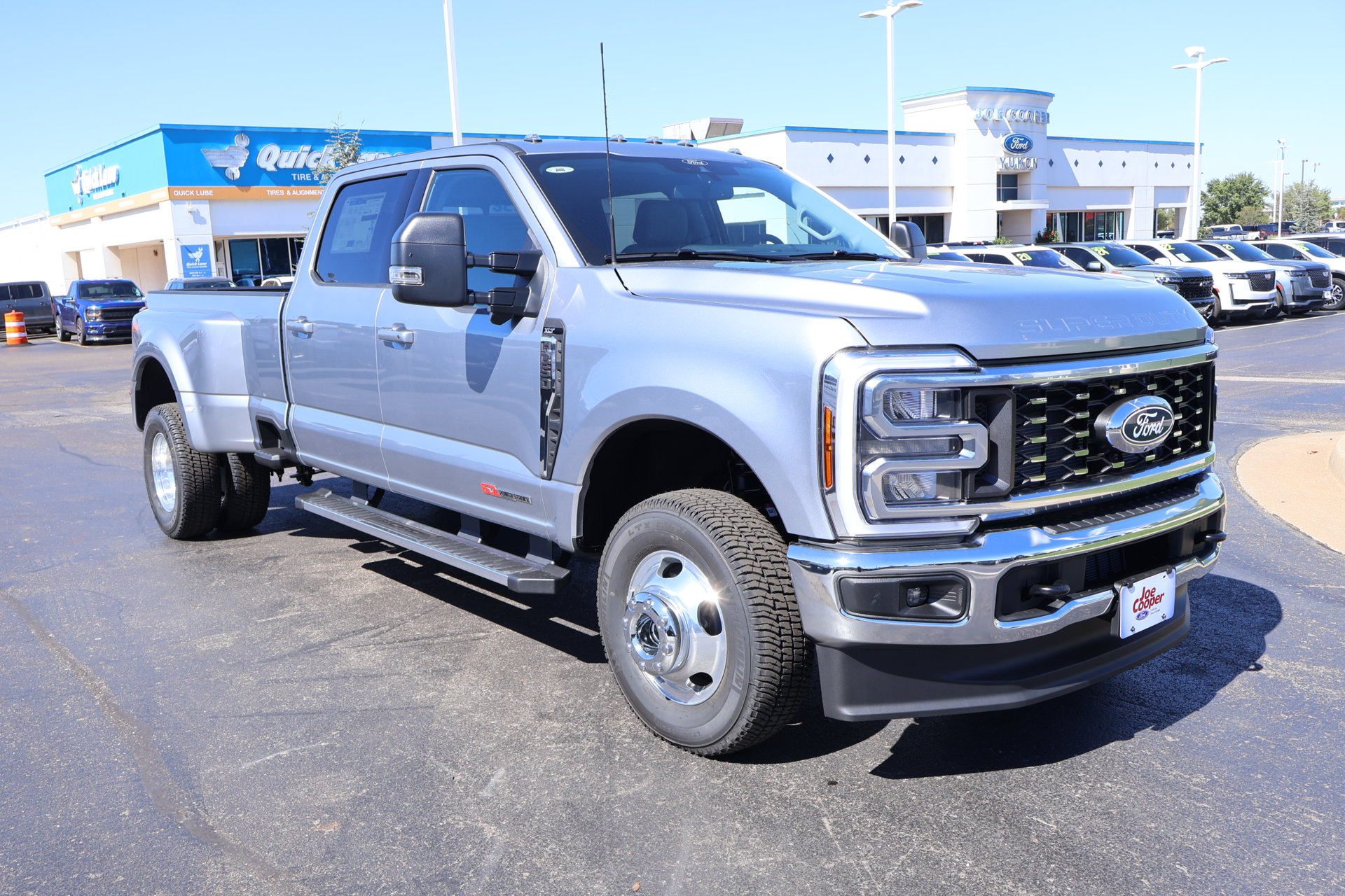 New 2027 Ford F-350 Truck Crew Cab