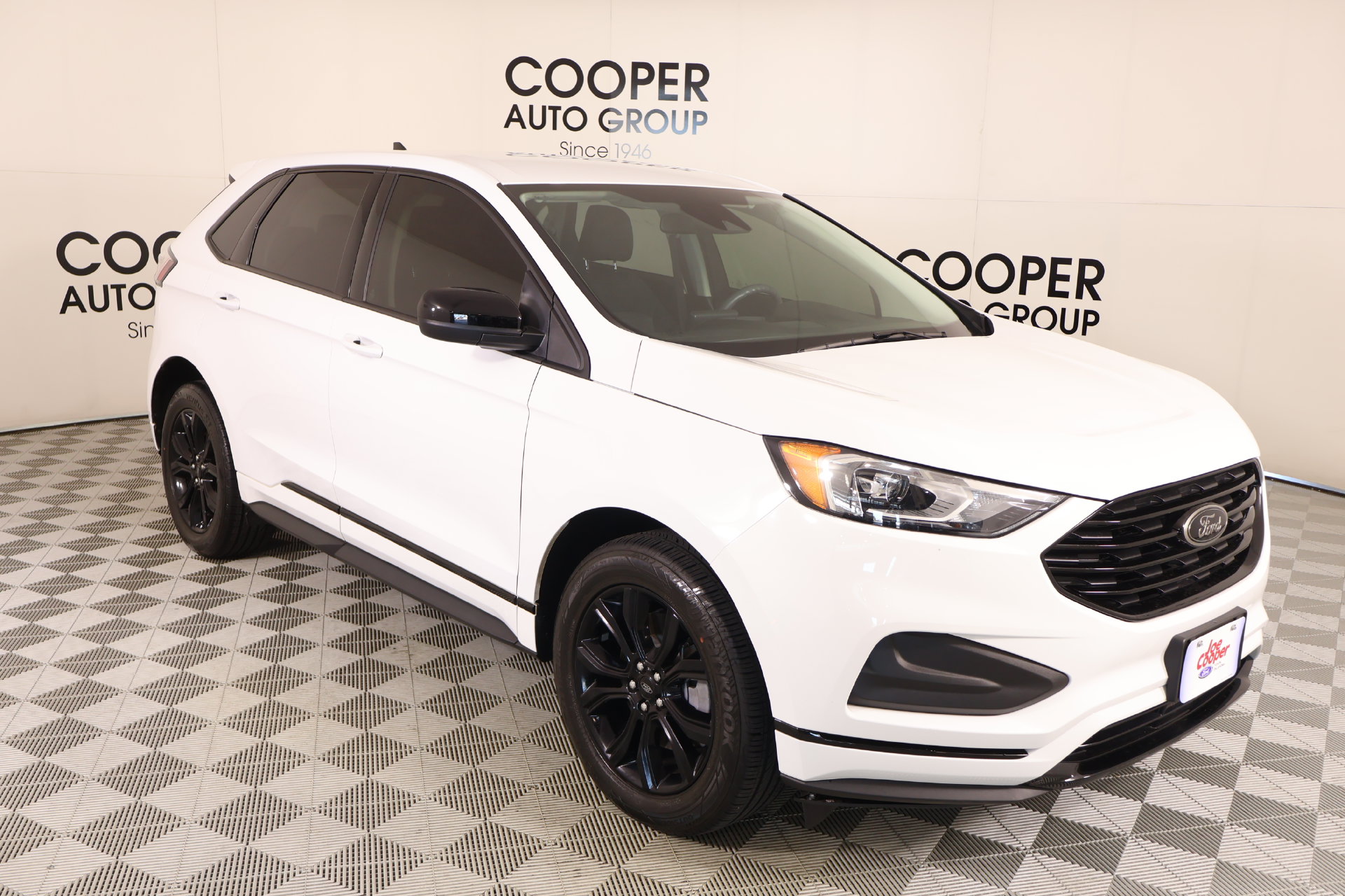 Certified 2024 Ford Edge SE SUV