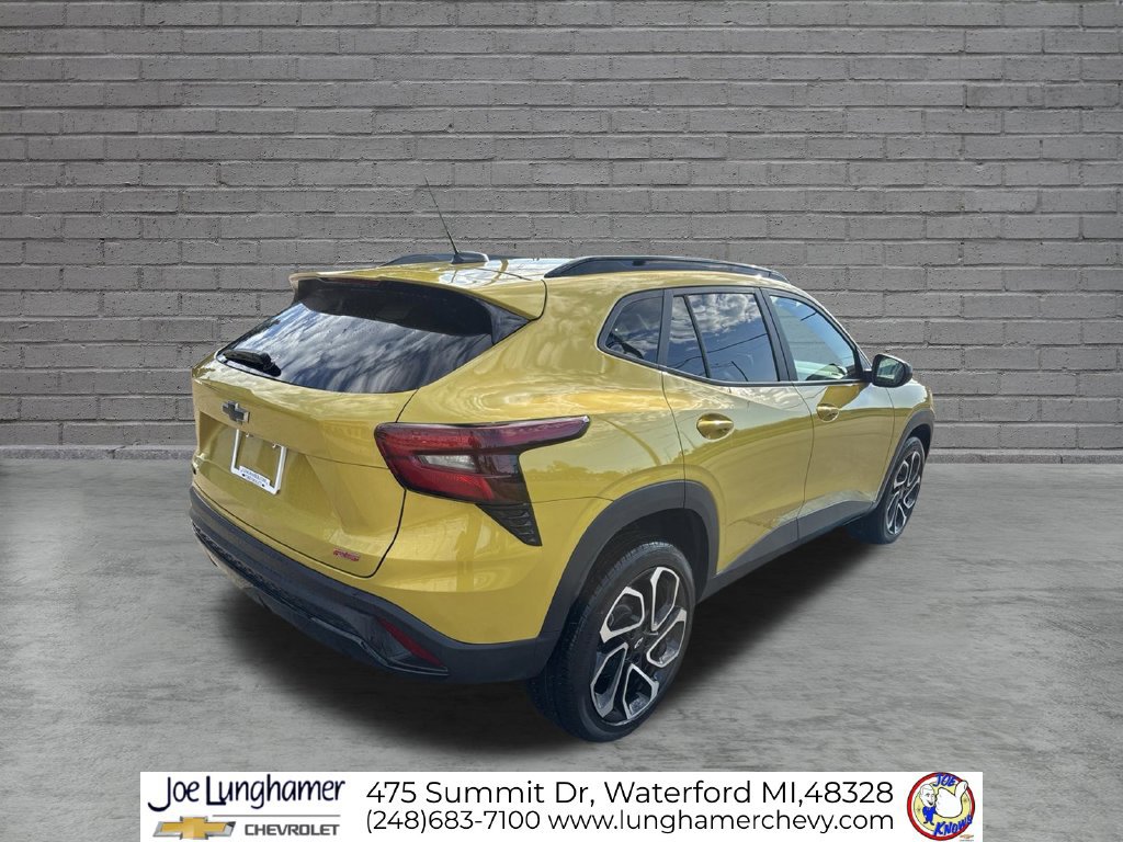 Used 2025 Chevrolet Trax 2RS SUV