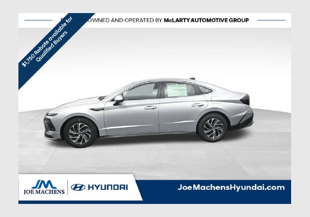 2026 Hyundai Sonata Hybrid Sedan 