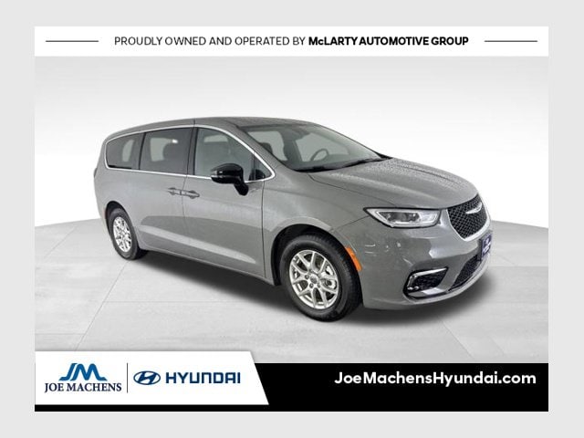 2025 Chrysler Pacifica