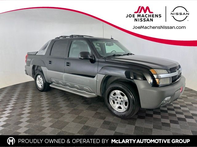 2002 Chevrolet Avalanche Base
