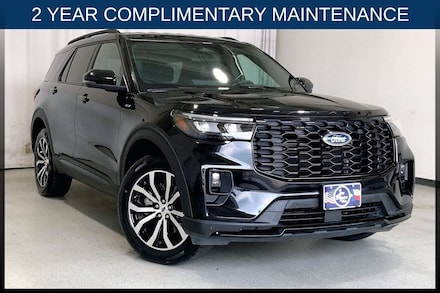2025 Ford Explorer ST-Line SUV