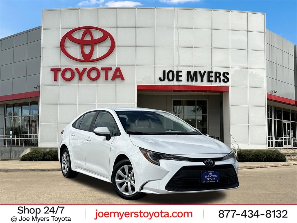 Used 2023 Toyota Corolla LE Sedan