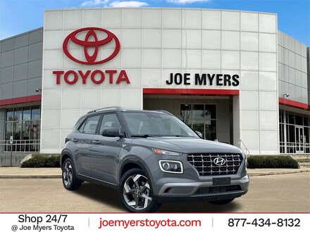 2023 Hyundai Venue Limited SUV
