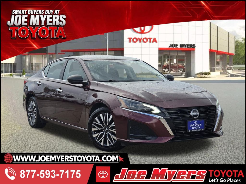2025 Nissan Altima