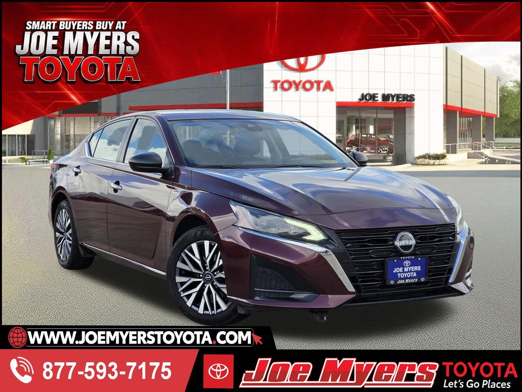 2025 Nissan Altima