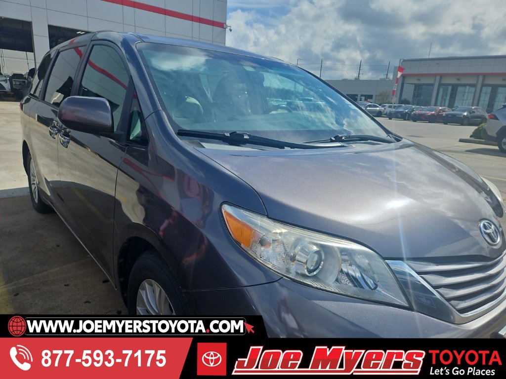 2015 Toyota Sienna