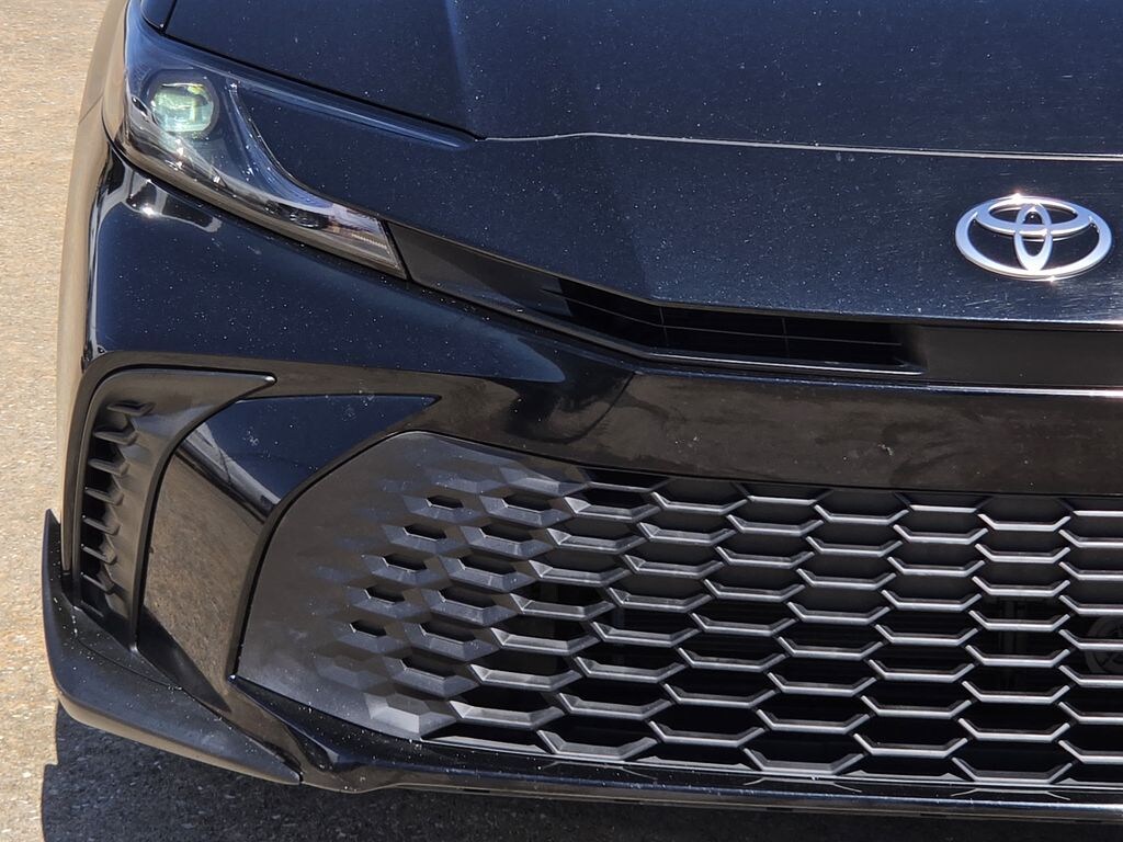 Used 2025 Toyota Camry SE Sedan