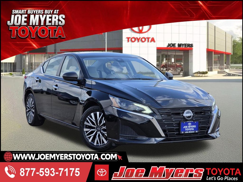 2025 Nissan Altima