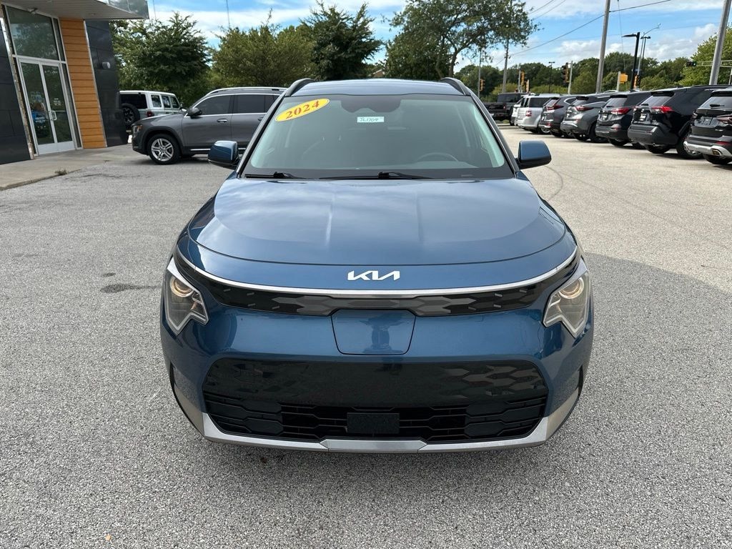 Used 2024 Kia Niro EV Wind SUV
