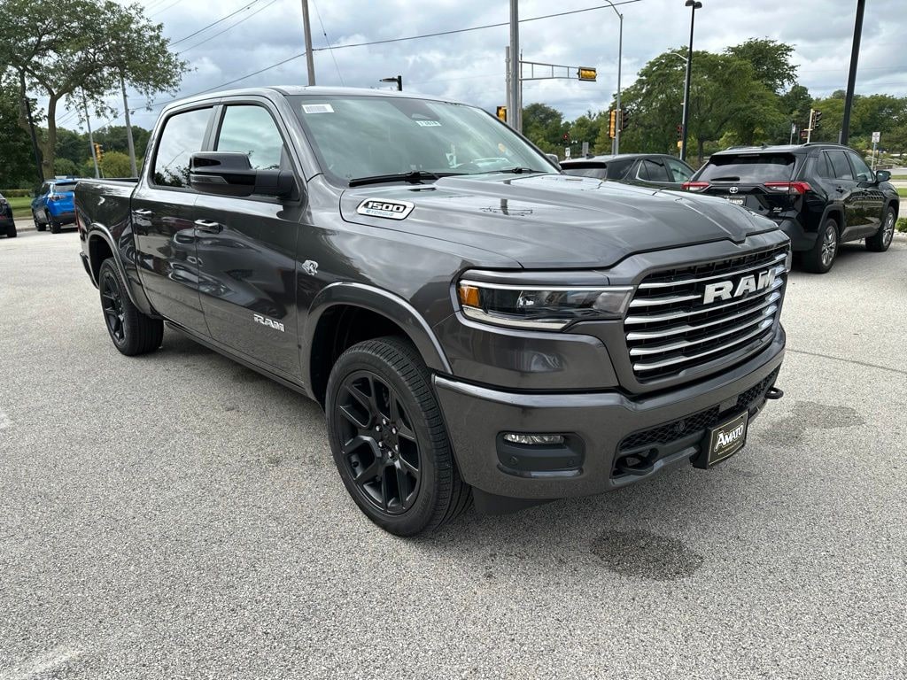New 2027 Ram 1500 LARAMIE CREW CAB 4X4 5'7 BOX Pickup