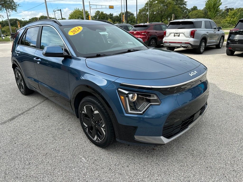 Used 2024 Kia Niro EV Wind SUV