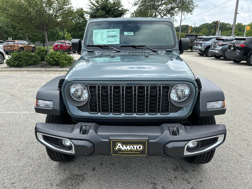 2026 Jeep Gladiator Sport S - Photo 2