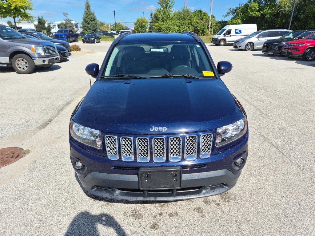 Used 2017 Jeep Compass Latitude with VIN 1C4NJCEB8HD198071 for sale in Glendale, WI