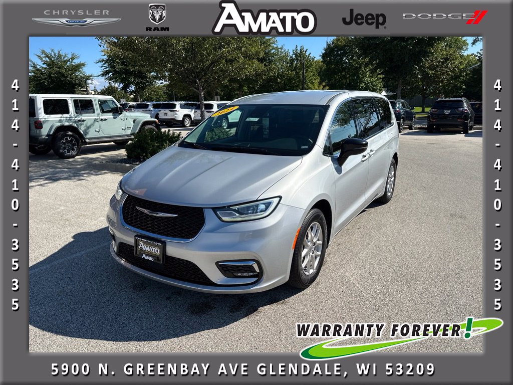 2024 Chrysler Pacifica Touring L
