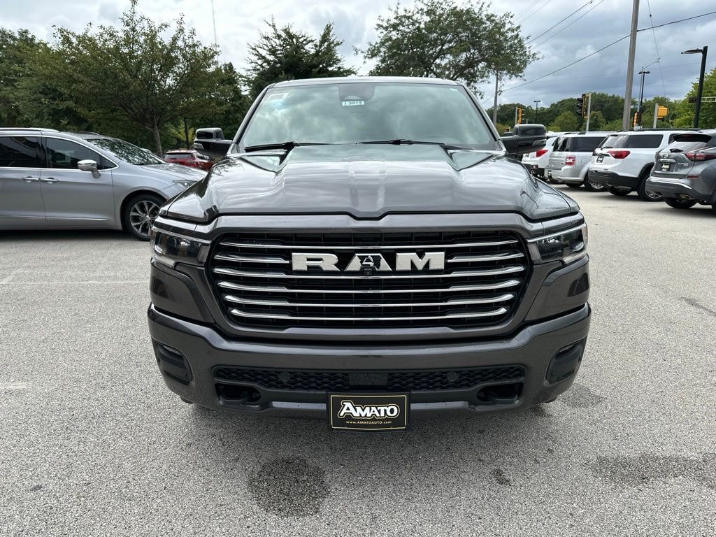 New 2027 Ram 1500 LARAMIE CREW CAB 4X4 5'7 BOX Pickup