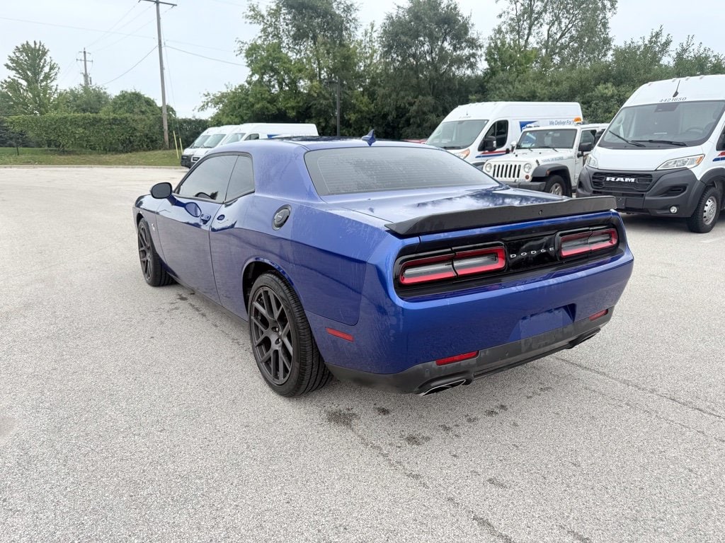 2C3CDZFJ6KH662528