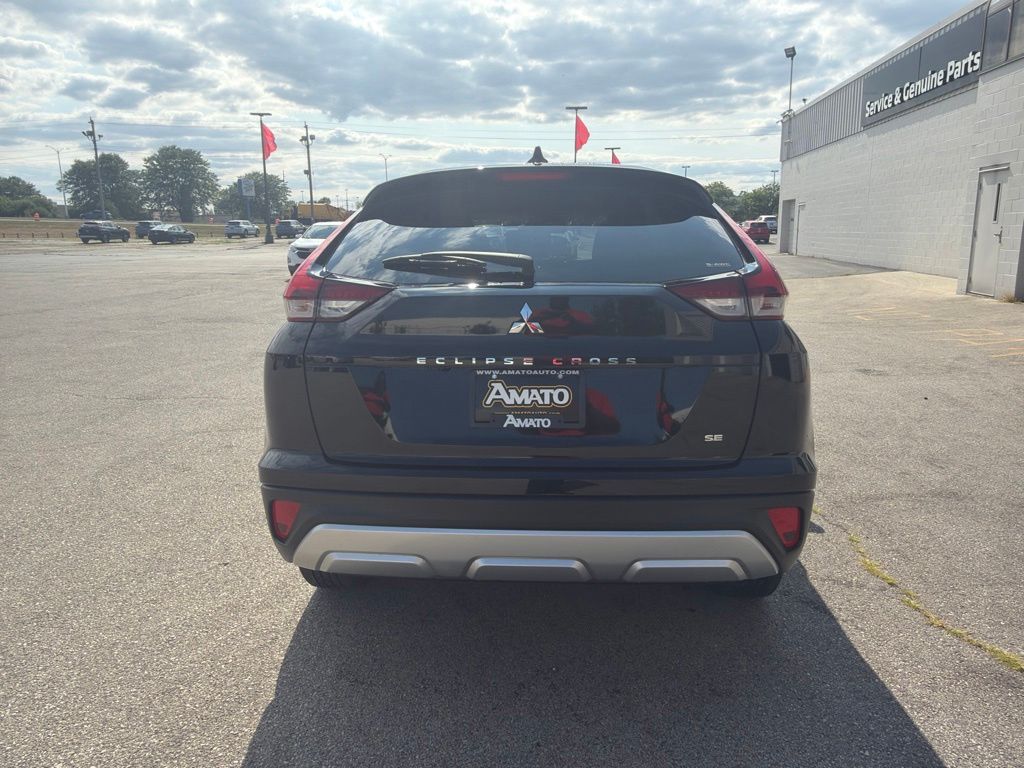 New 2026 Mitsubishi Eclipse Cross SE SUV
