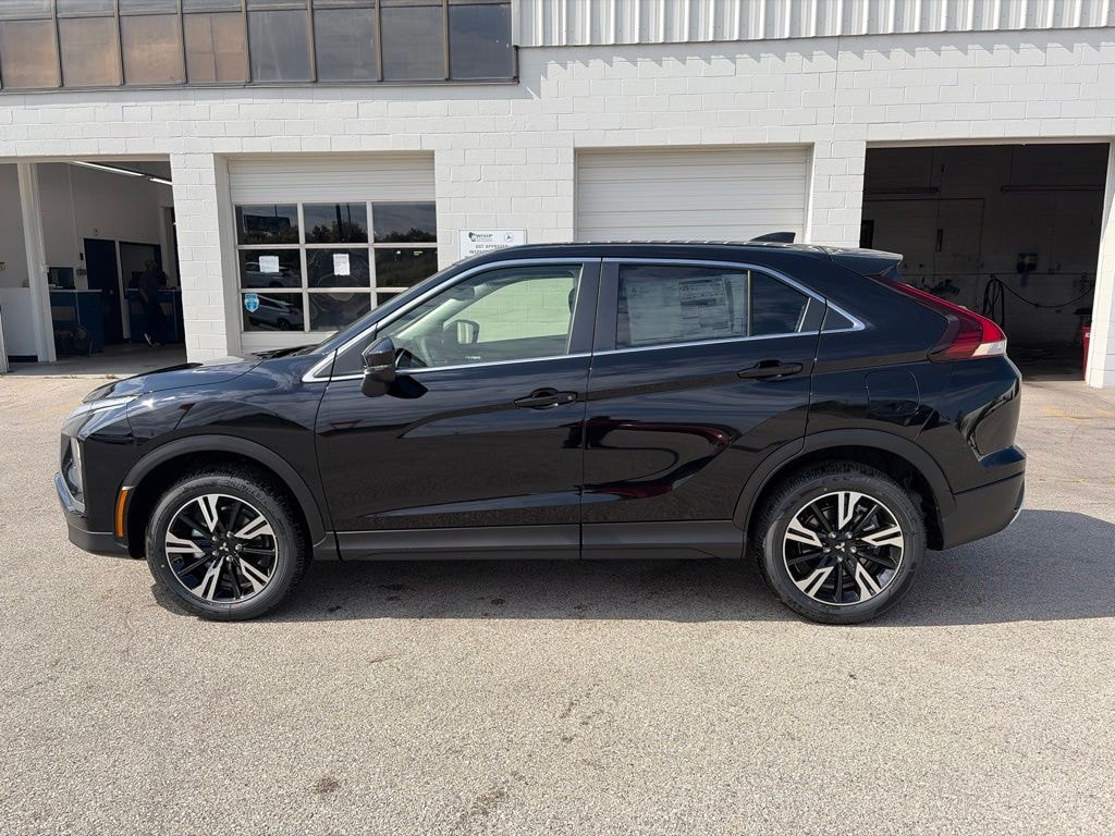 New 2026 Mitsubishi Eclipse Cross SE SUV