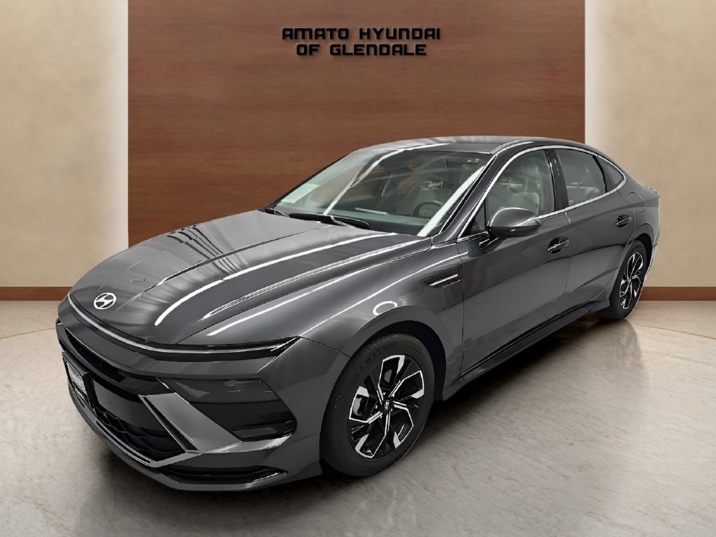 Used 2025 Hyundai Sonata SEL Sedan