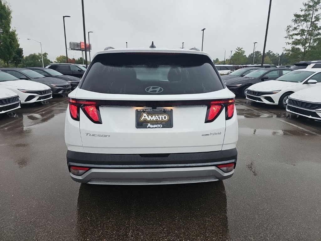 New 2026 Hyundai Tucson Hybrid SEL SUV